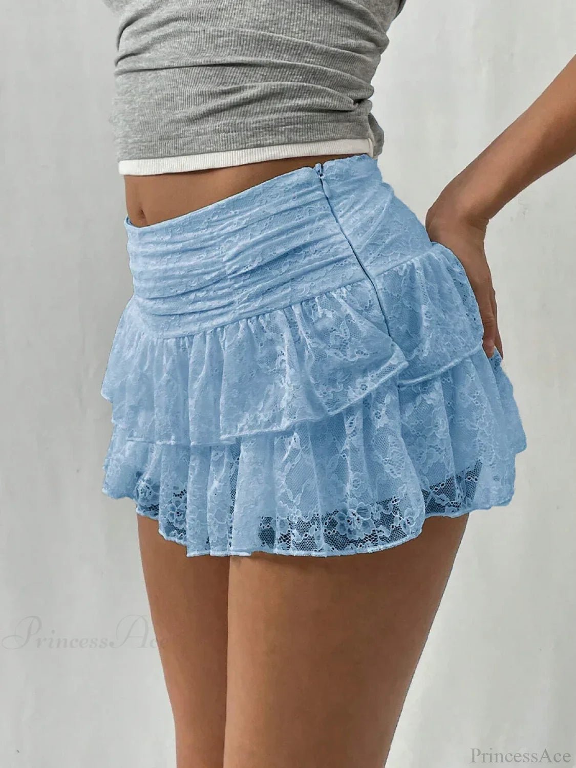 Mini-jupe Kaleigh en dentelle à volants