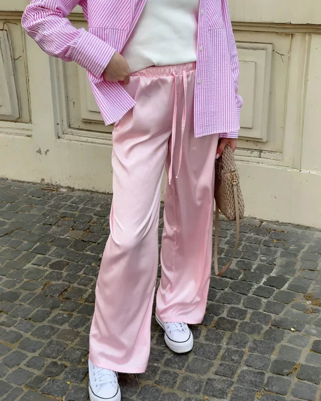 Pantalon large en satin taille haute Norma