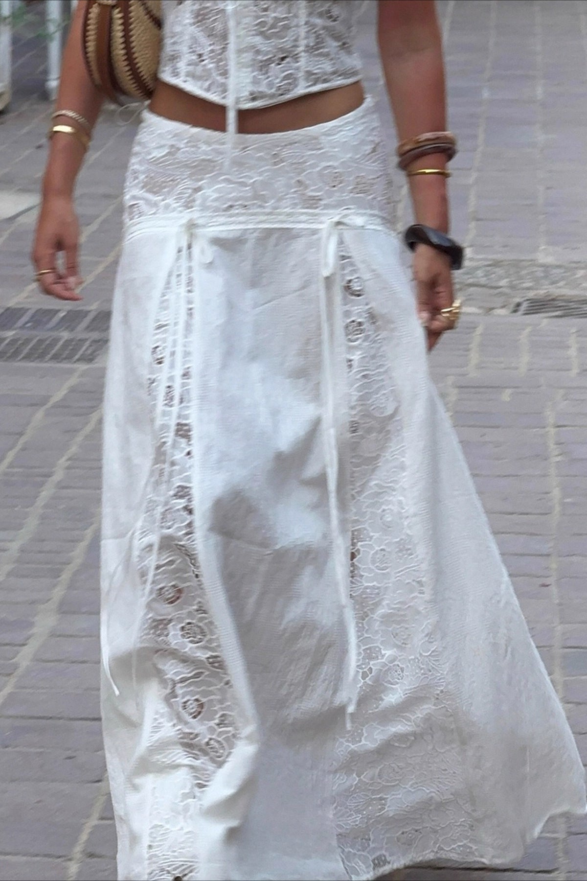 Jupe longue Quinn en dentelle à taille basse