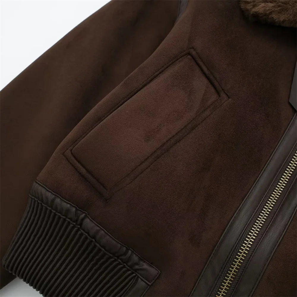 Blouson bomber court en daim Esme