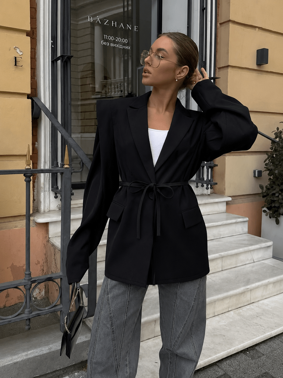 Blazer Megan avec nœud sur le devant