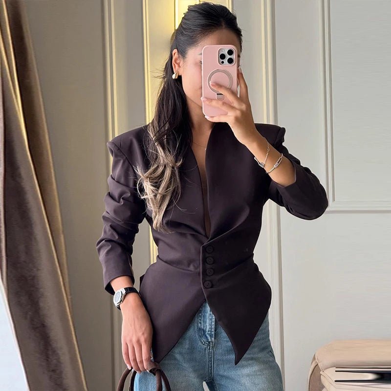 Blazer cintré à épaules marquées Tricia