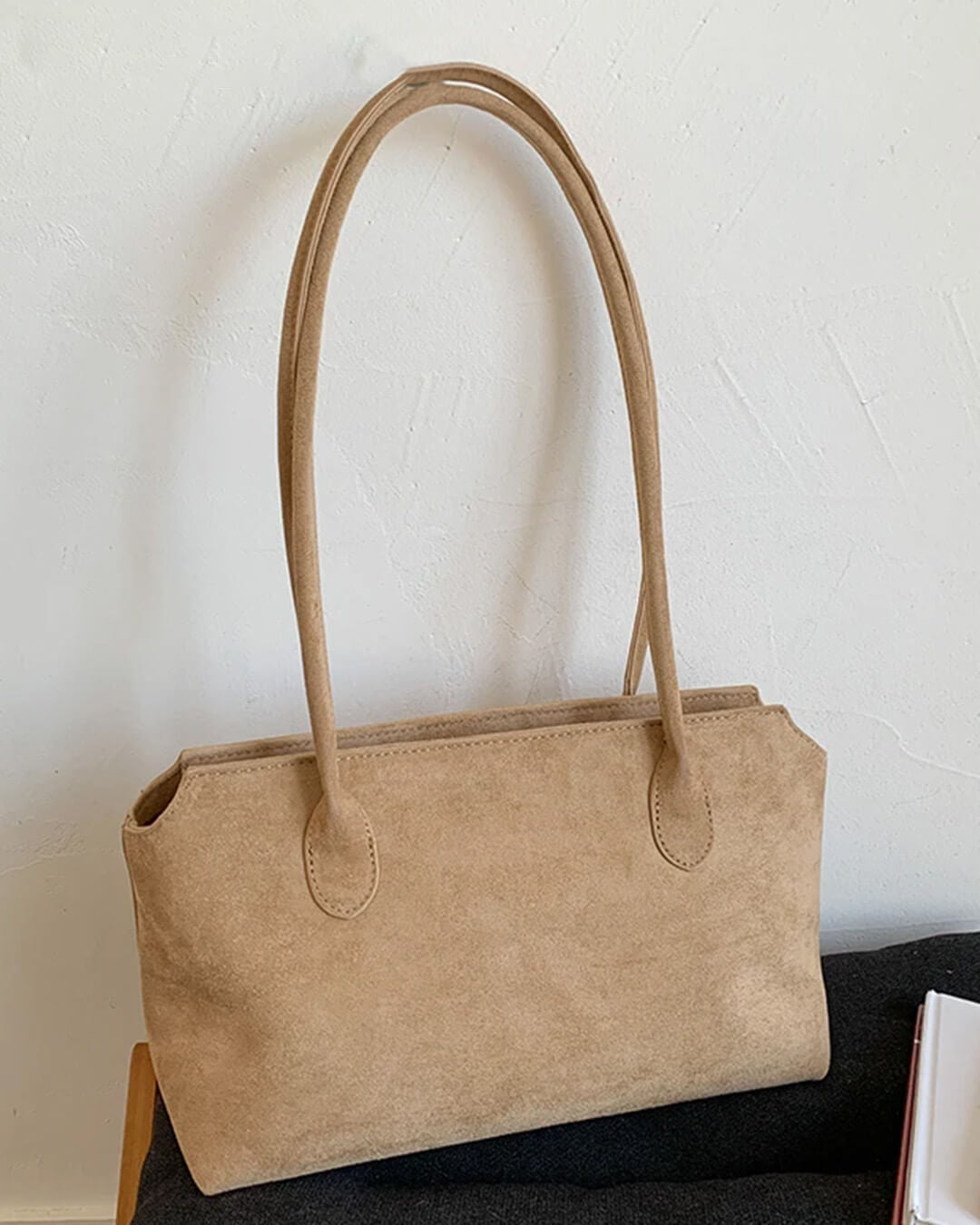 Sac à bandoulière Claudine en imitation daim