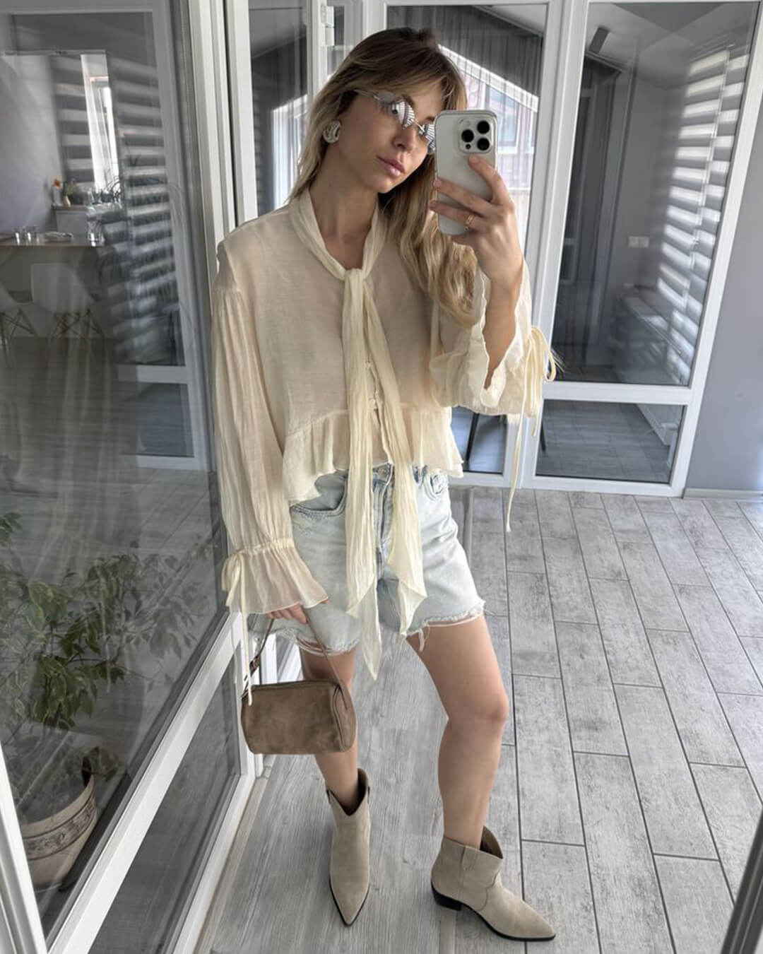 Mini sac à bandoulière en daim Danika