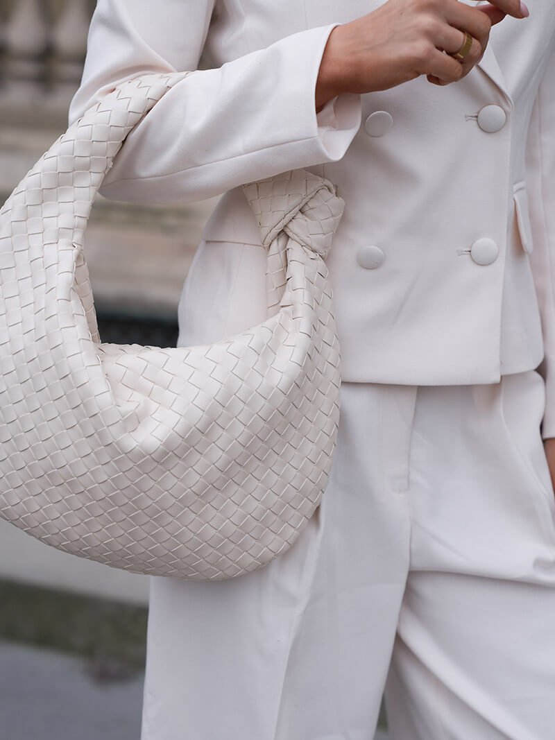 Sac tissé de taille moyenne