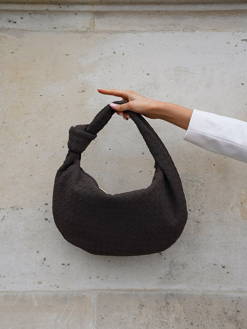 Sac bandoulière moyen en daim tressé
