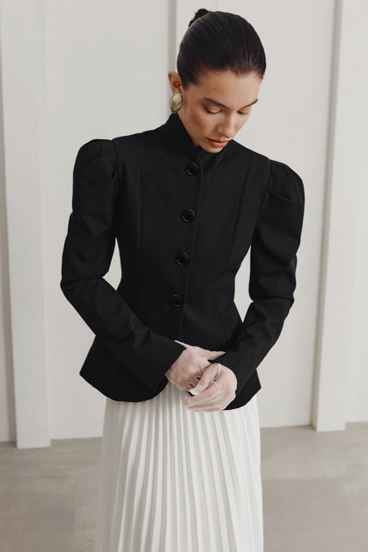 Blazer français à col montant et à volant