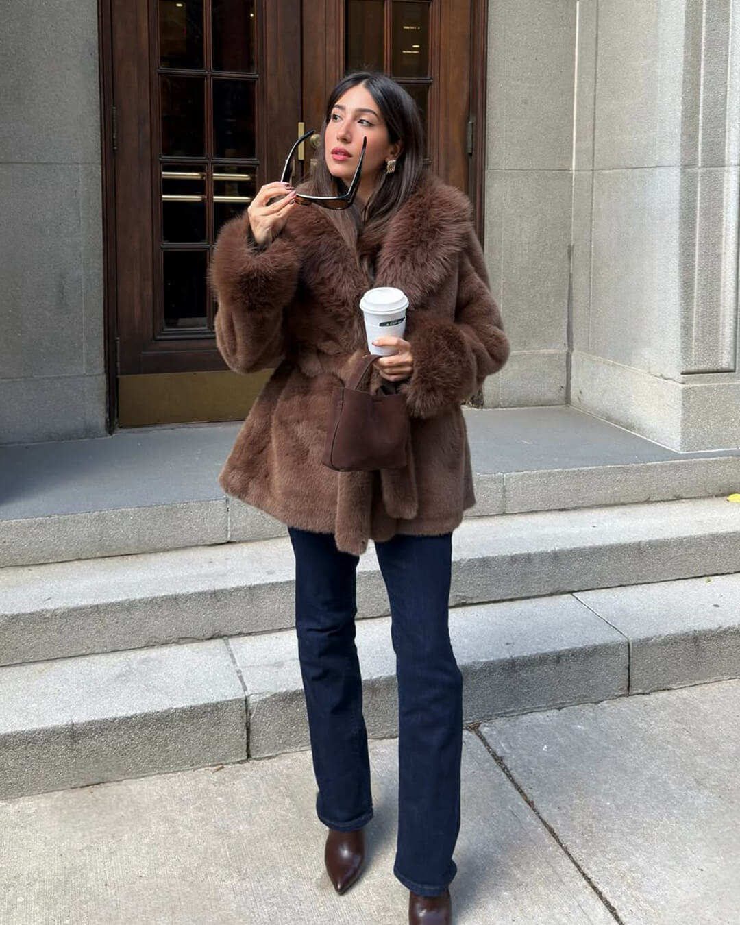 Manteau Jessa avec bordure en fausse fourrure