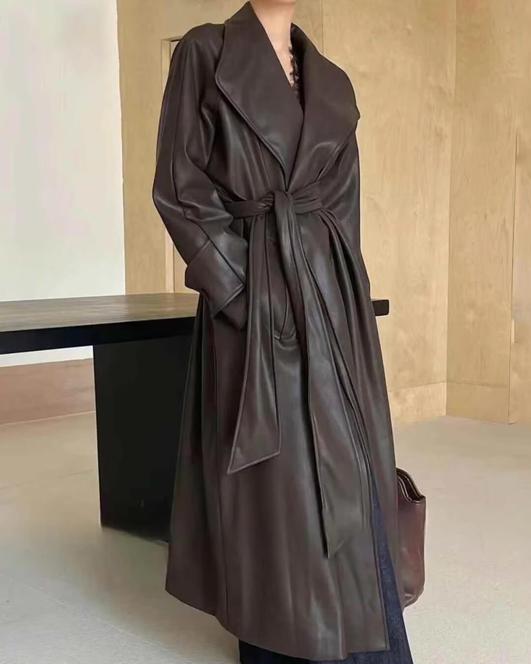 Manteau long style trench en similicuir Shiela