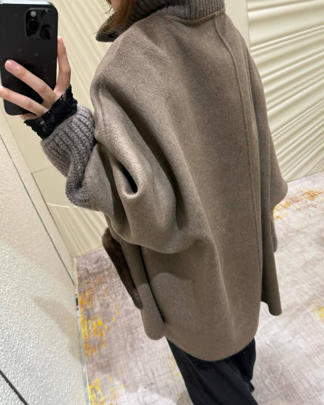 Manteau en maille avec col montant Terry et fausse fourrure
