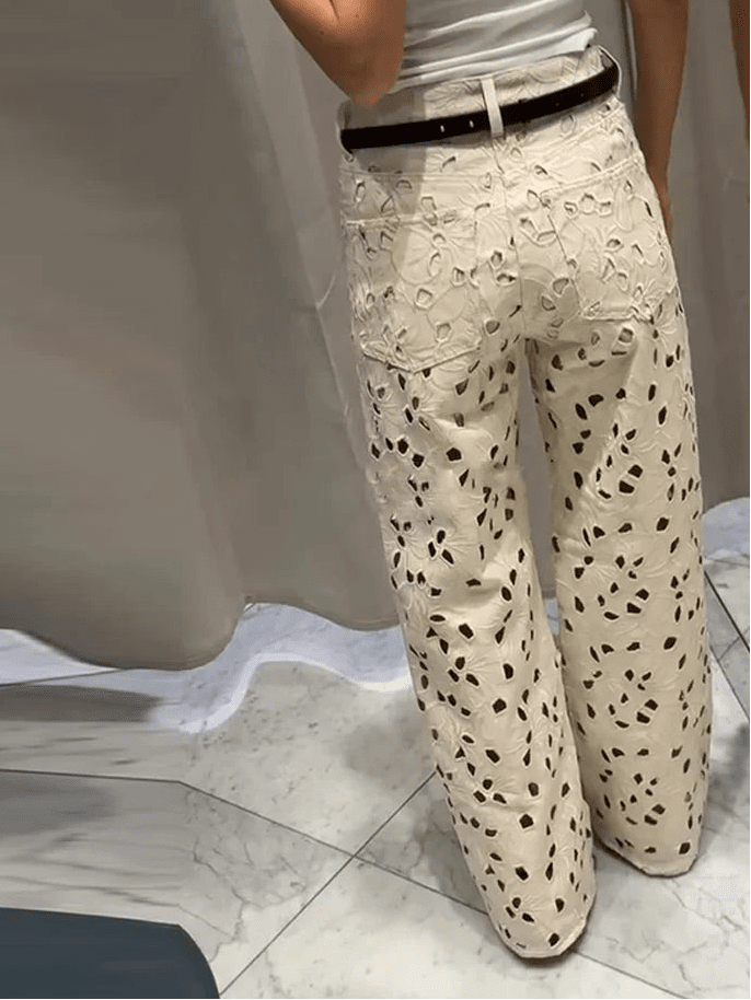 Jean Rachel taille haute avec découpes, coupe droite