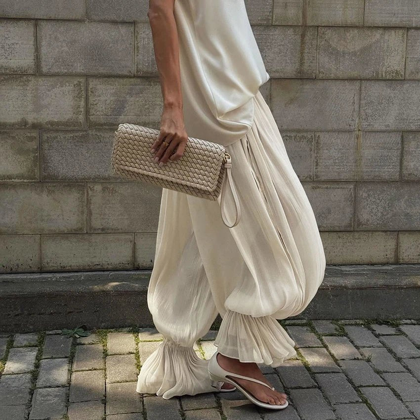 Pantalon évasé Beatrice en mousseline à taille élastique