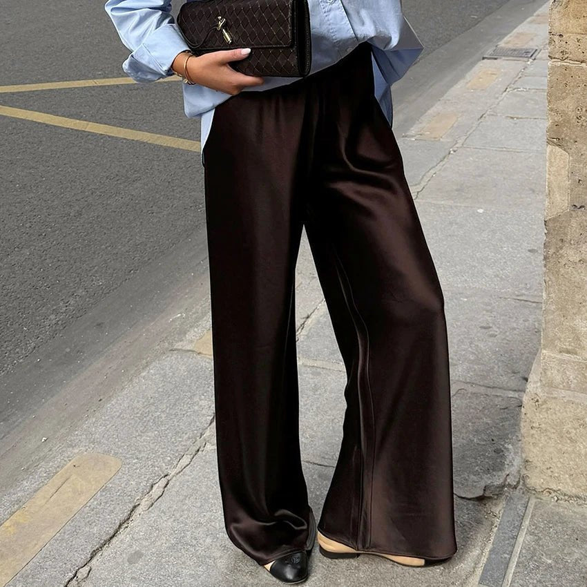 Pantalon flare en satin Cameron