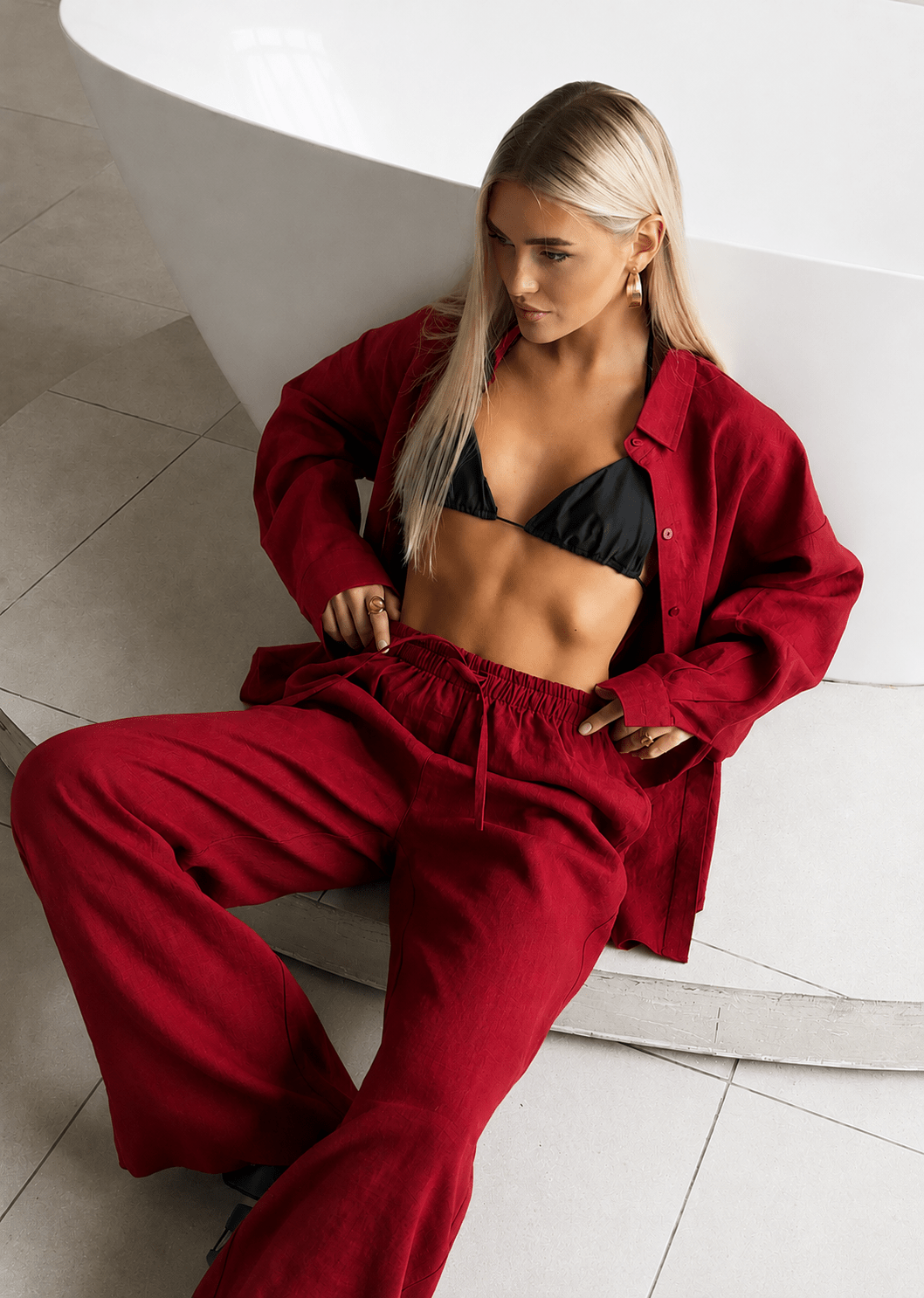 Ensemble Adero composé d’une chemise ample en coton et d’un pantalon à jambes larges