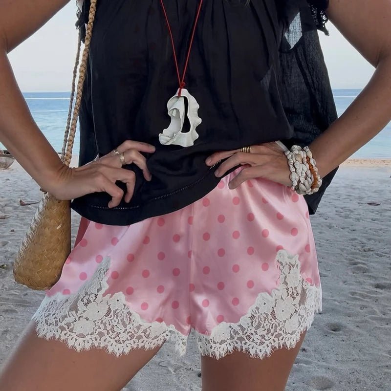 Short Lucy en satin avec dentelle et pois
