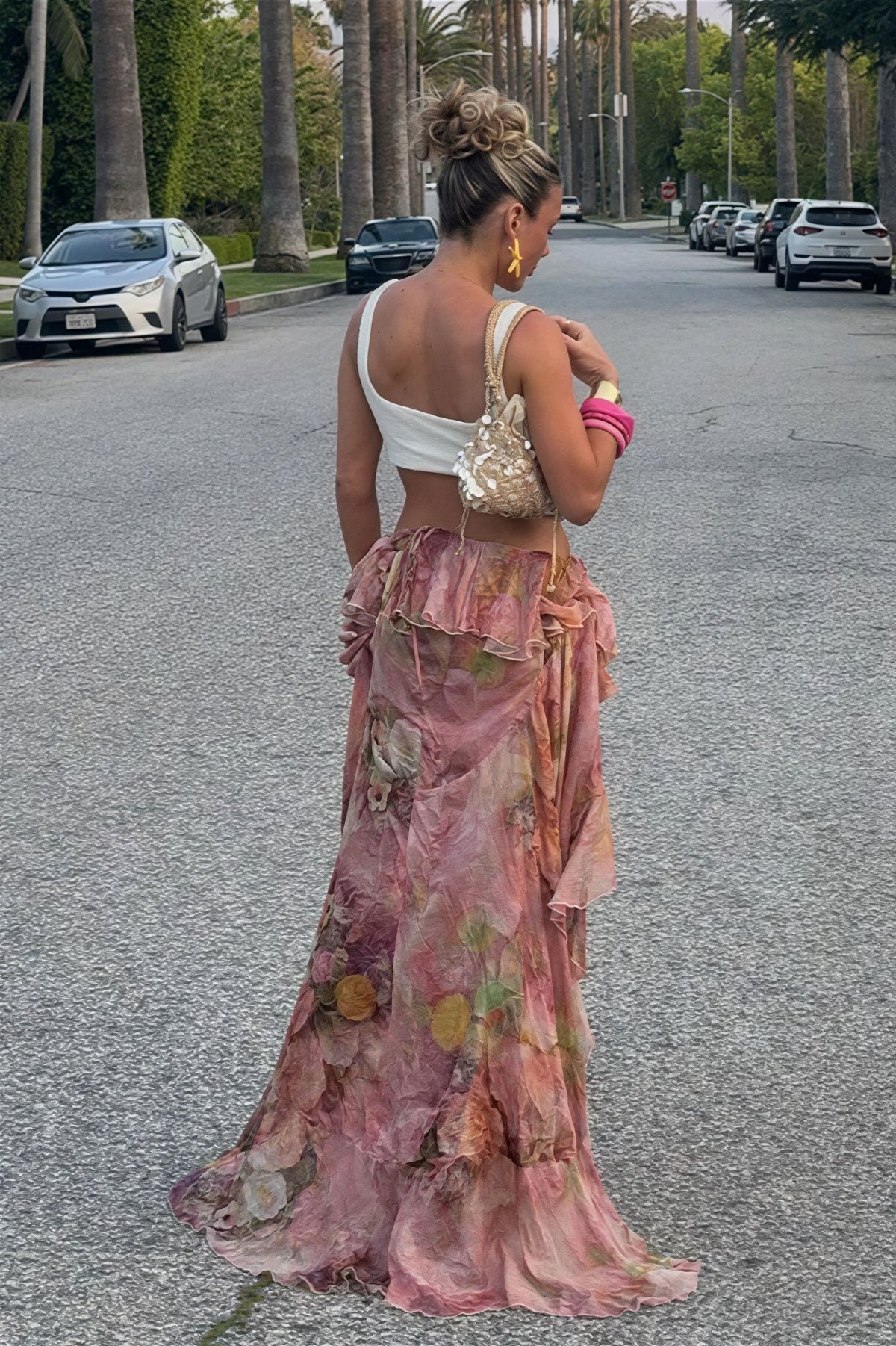 Bianca jupe asymétrique à volants et imprimé floral