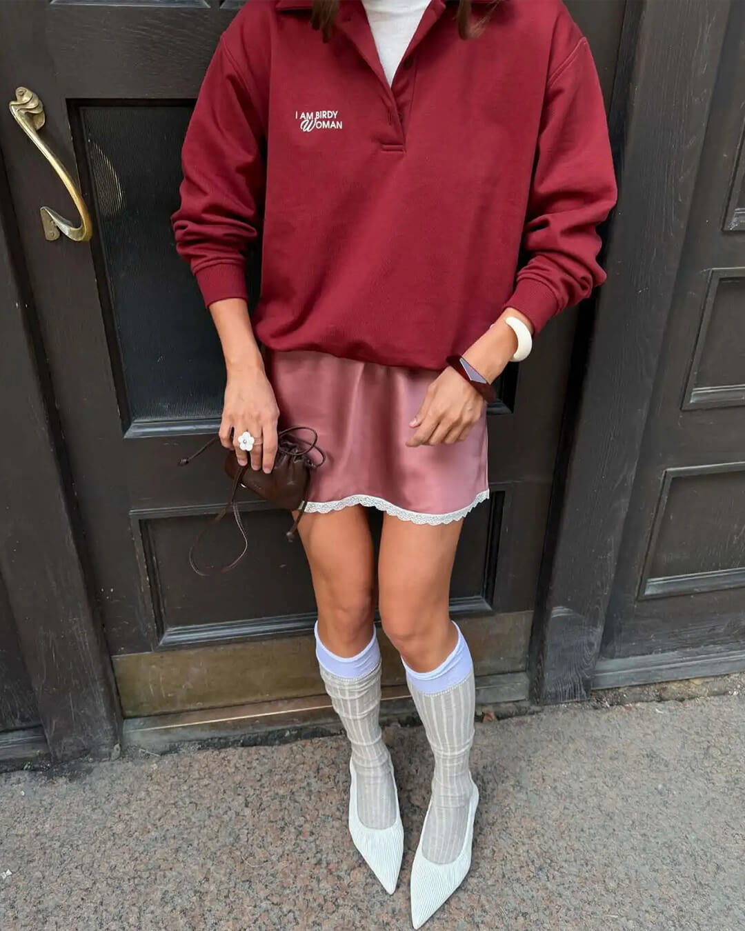 Mini-jupe Johana satinée avec dentelle