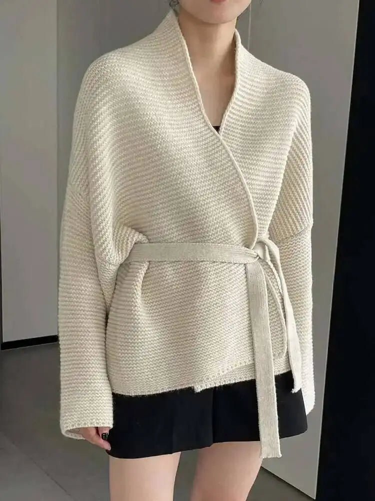 Cardigan en maille avec ceinture Abigail