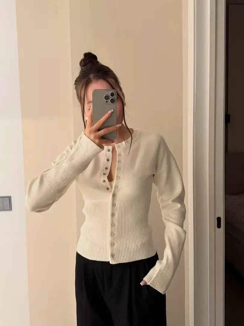 Cardigan Catherine cintré à boutons