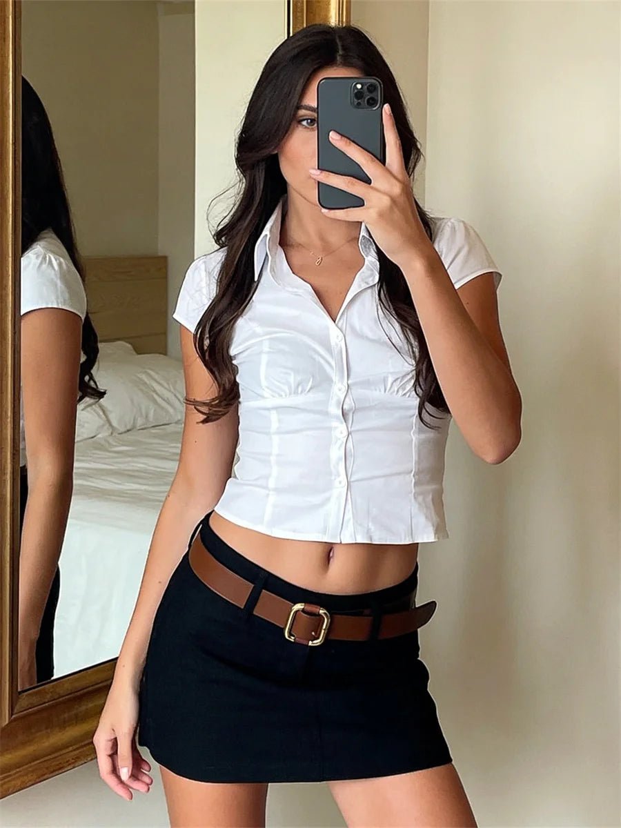 Blouse courte Ariana boutonnée