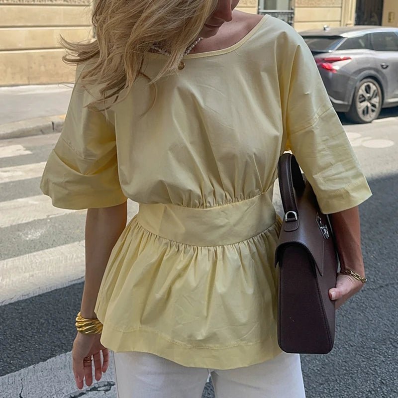 Blouse Cécile à volants et dos nu