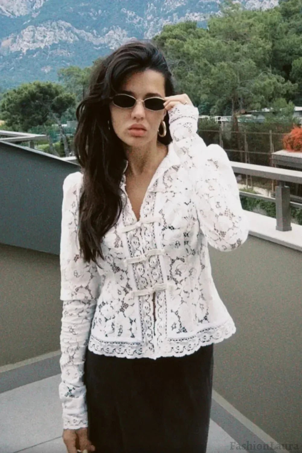 Blouse Claire élégante en dentelle