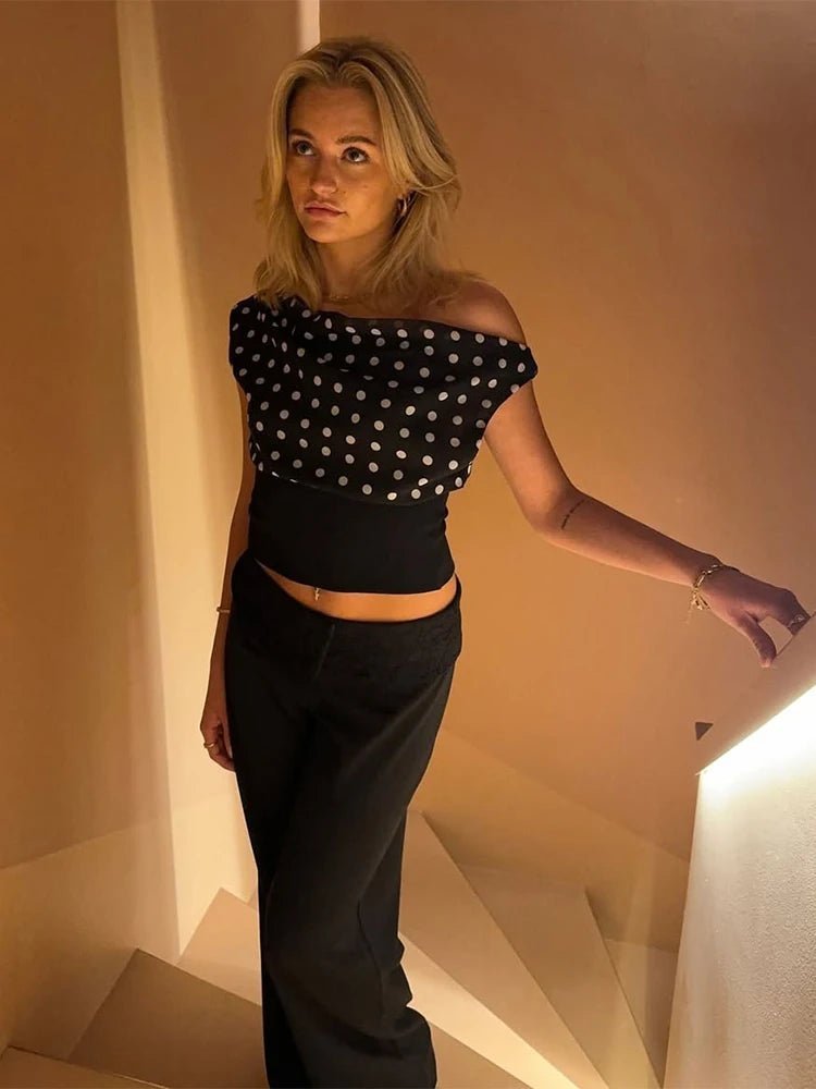 Top à pois avec col asymétrique Dianne