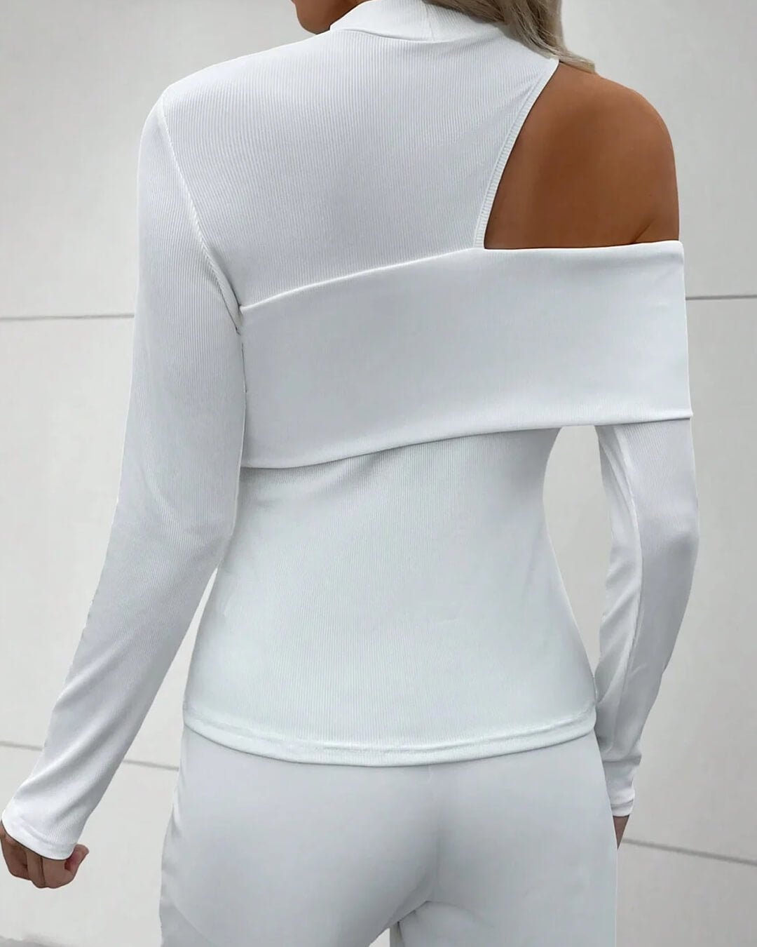 Top en maille Hazel à épaule dénudée