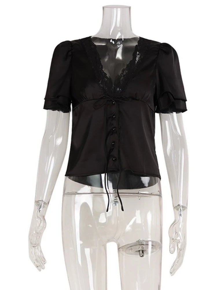 Blouse en dentelle satinée Nathalie
