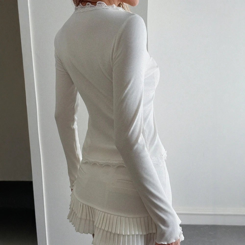 Blouse Roxana côtelée avec dentelle et col en V