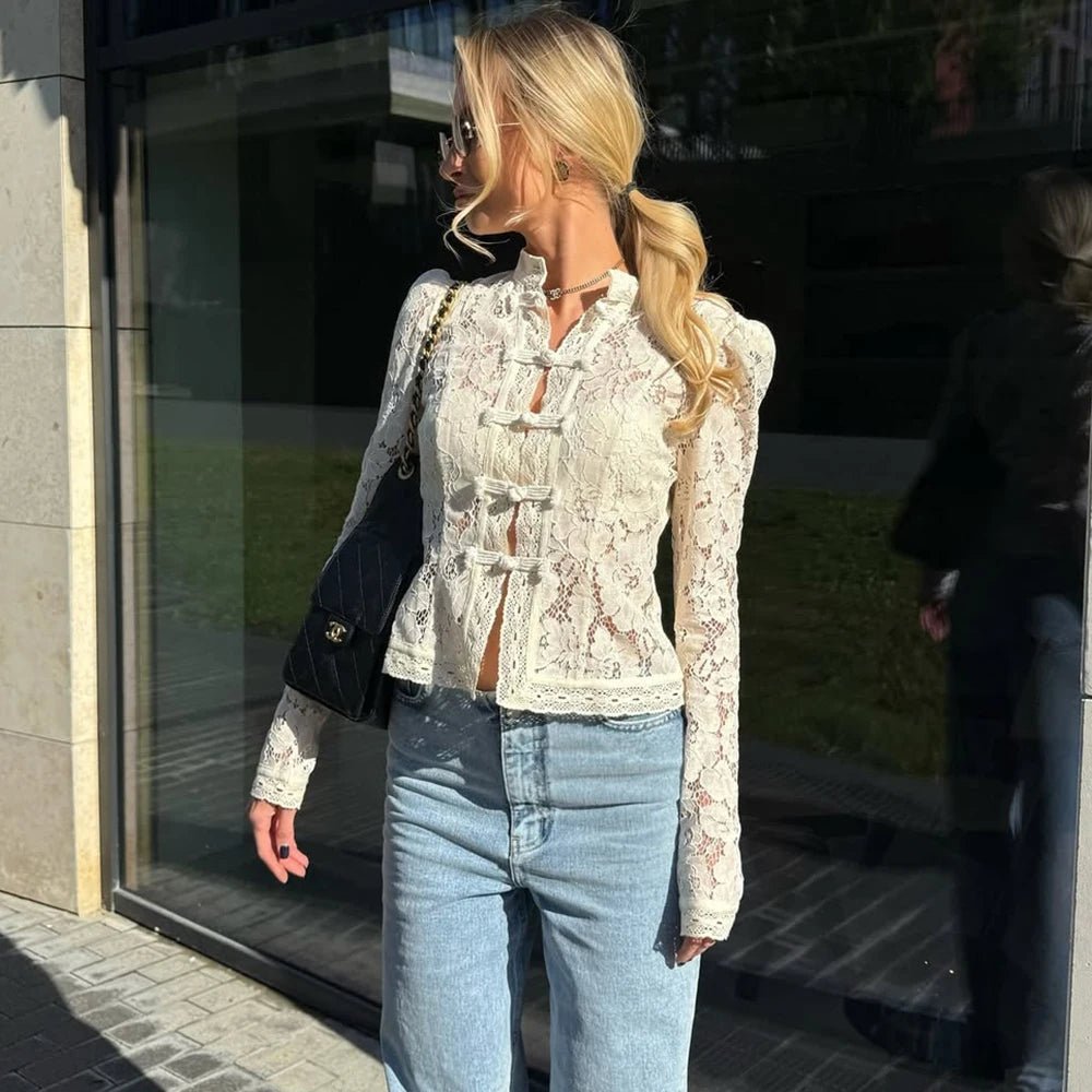 Blouse en dentelle à manches longues Suzan